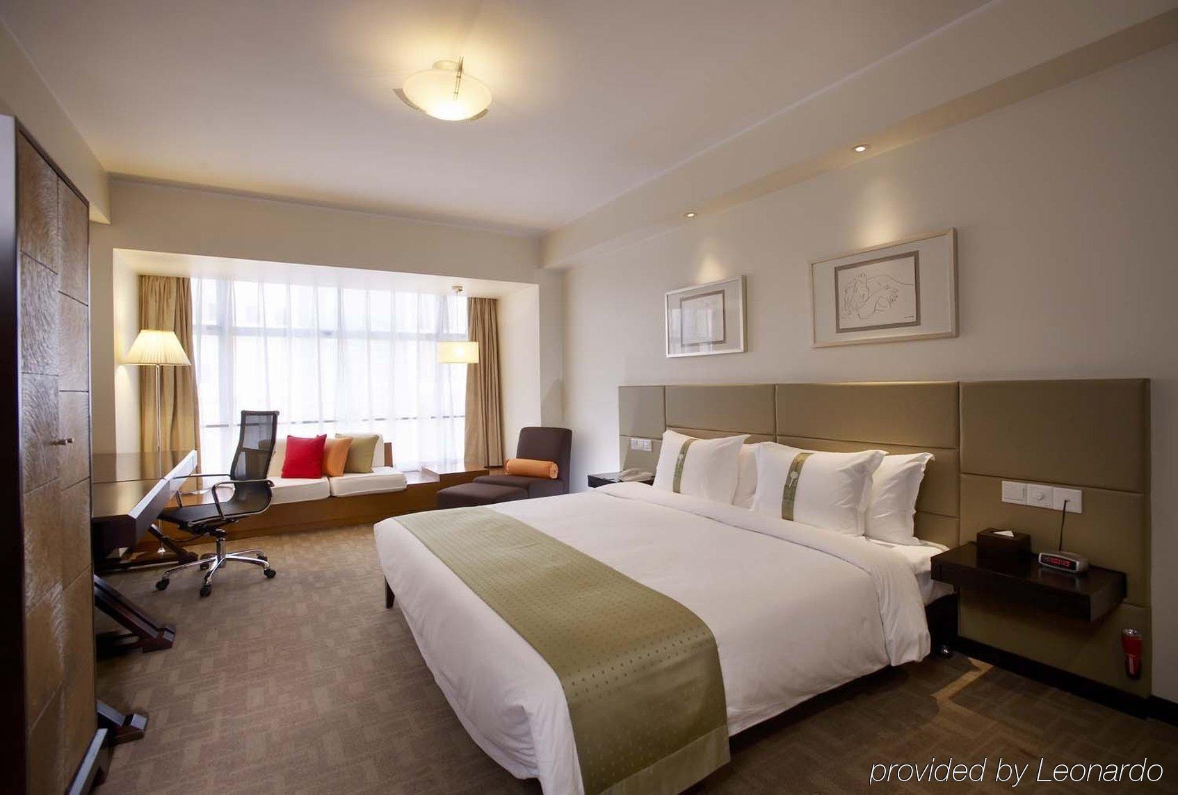 Holiday Inn Central Plaza 北京 部屋 写真
