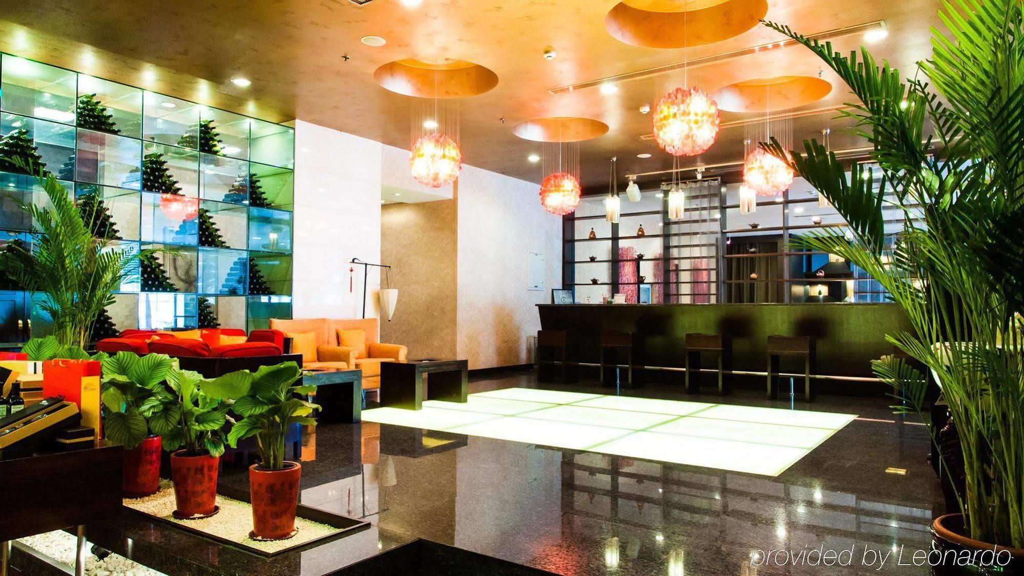 Holiday Inn Central Plaza 北京 エクステリア 写真