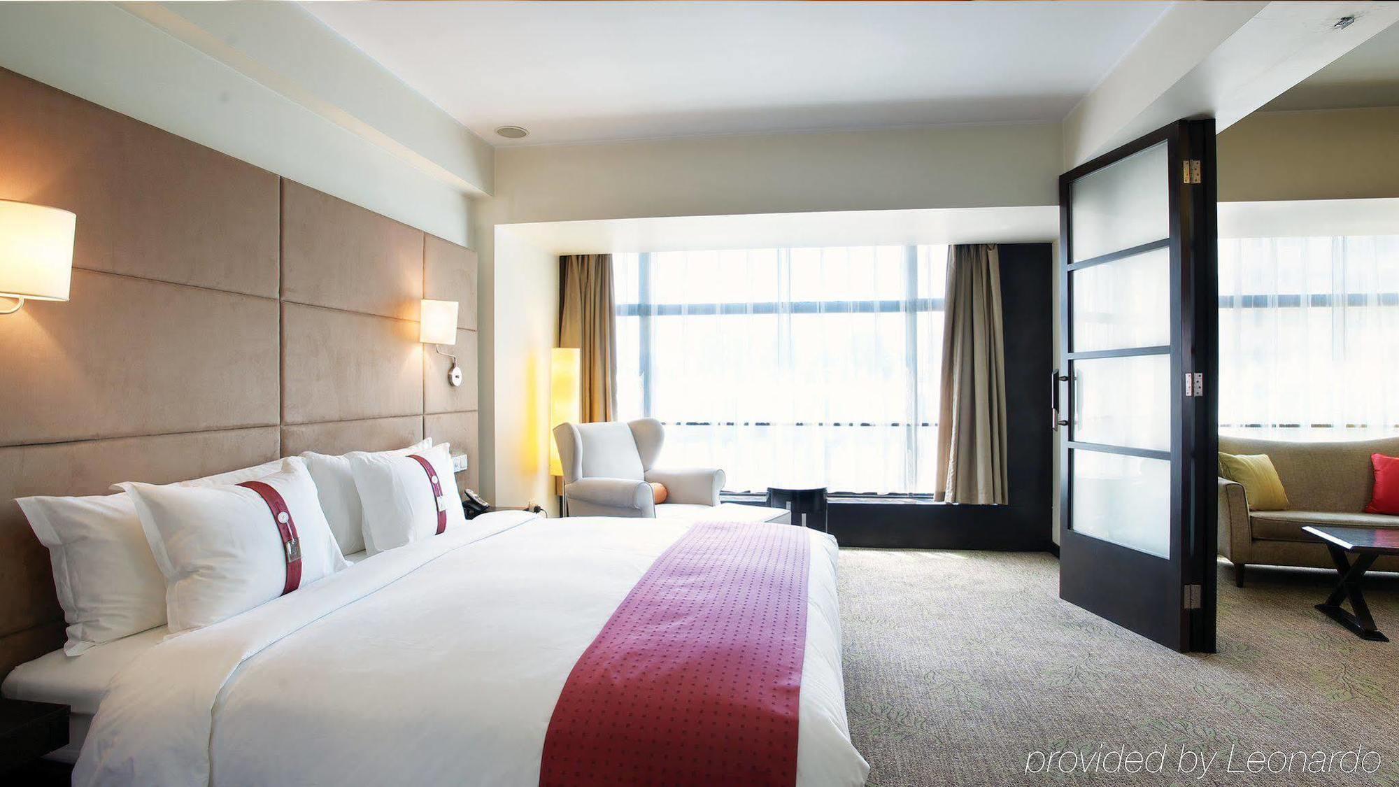 Holiday Inn Central Plaza 北京 エクステリア 写真