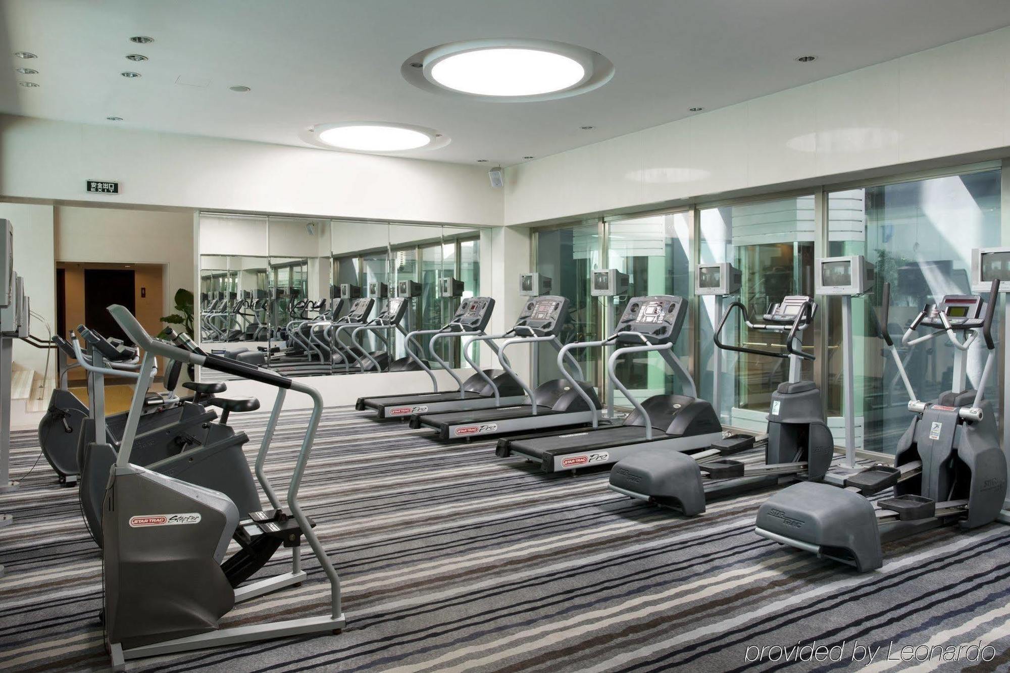 Holiday Inn Central Plaza 北京 設備 写真